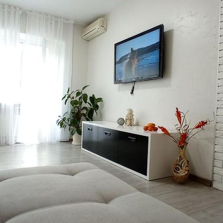 Жд Вокзал И Авто 1 Кв Евро Apartment Dnipro Exterior photo