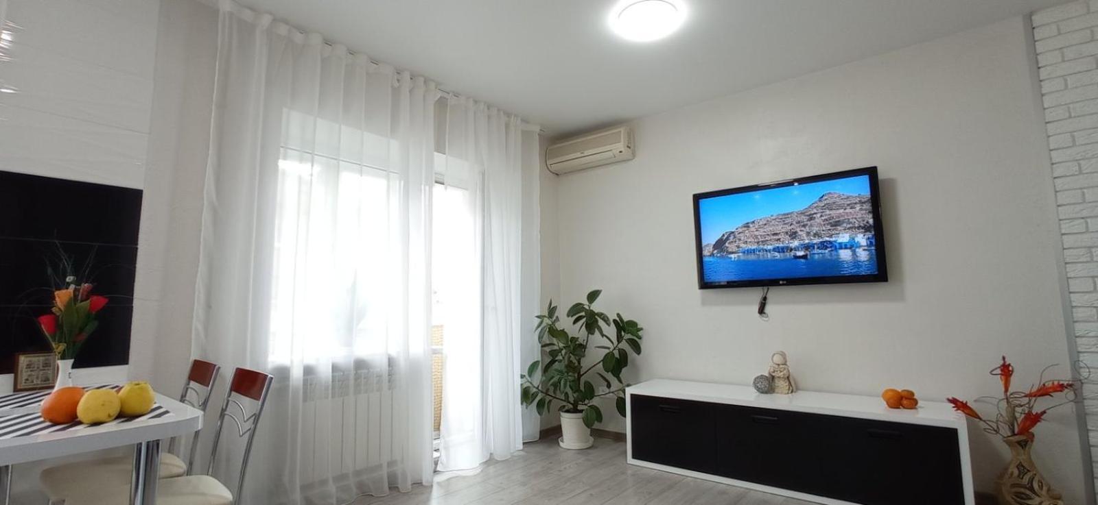 Жд Вокзал И Авто 1 Кв Евро Apartment Dnipro Exterior photo
